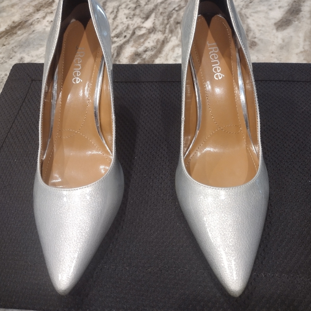 J Renee new silver pumps, size 10